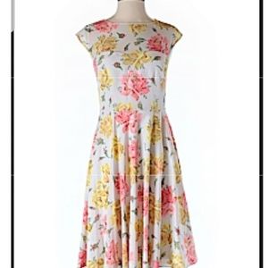Betsey Johnson rose floral dress sz 2